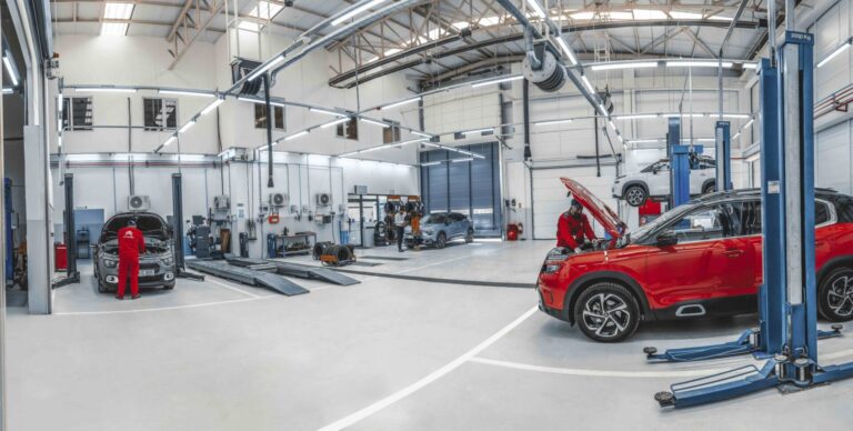 Manufacturing Assembly Line VR Training